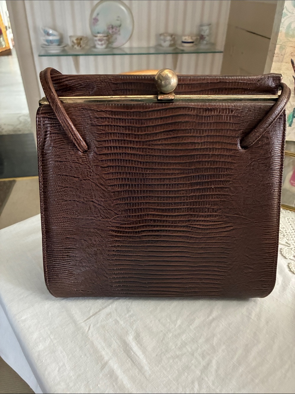 50s Vintage Brown Lizard-Embossed Frame-Top Clutch